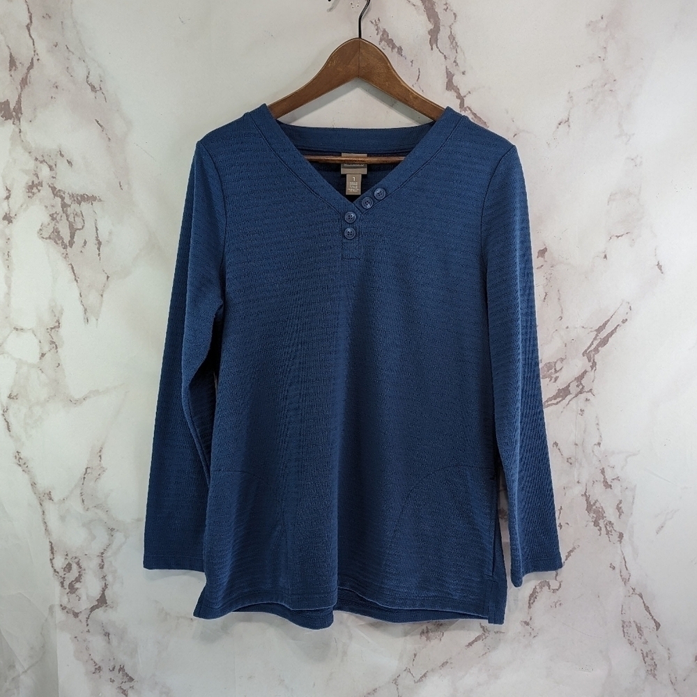 Chicos Shirt Women 1 Medium Blue V Neck Button Textured Ribbed Henley Pockets